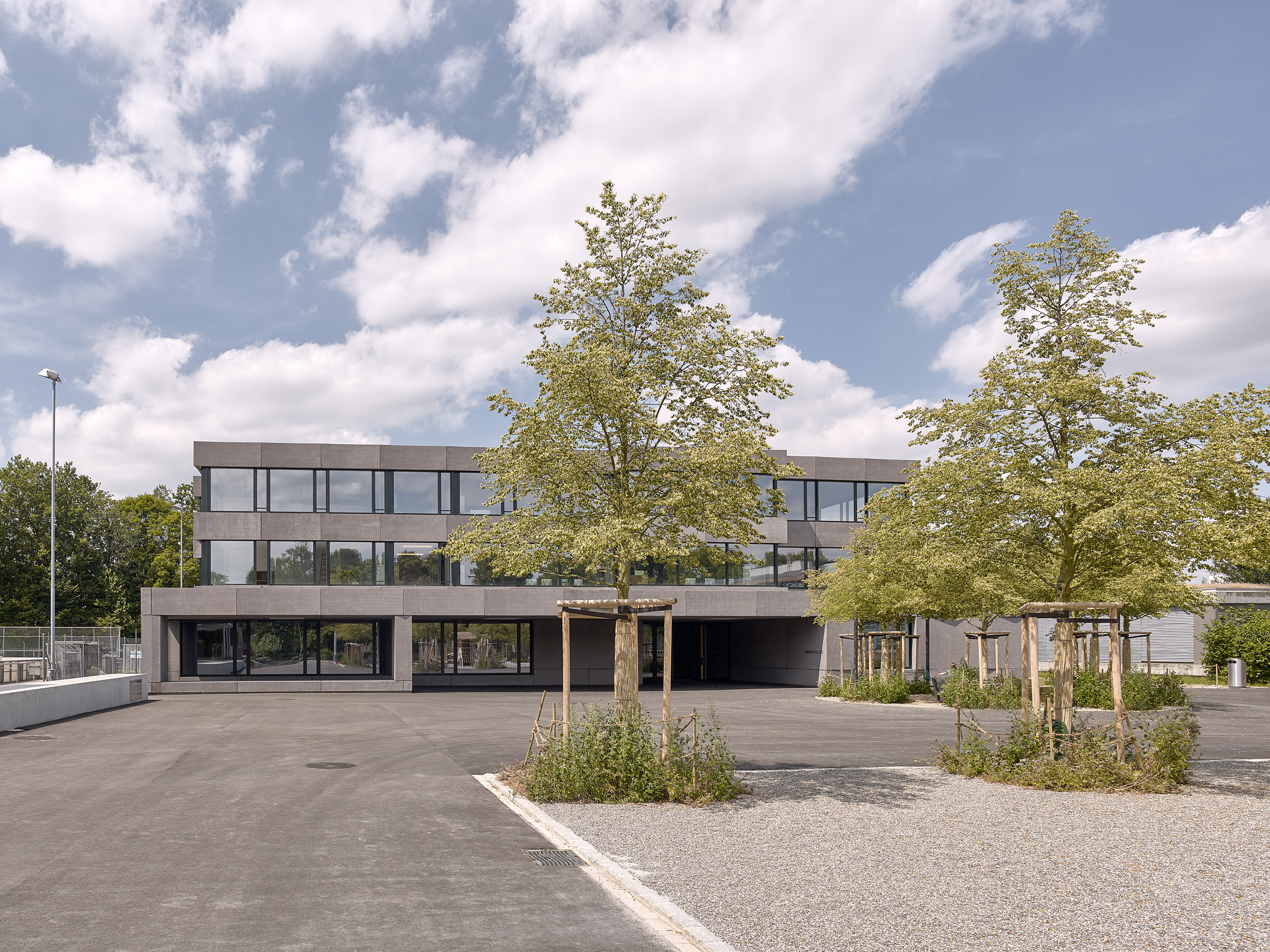 E19708 Alpa 091206 SCREEN